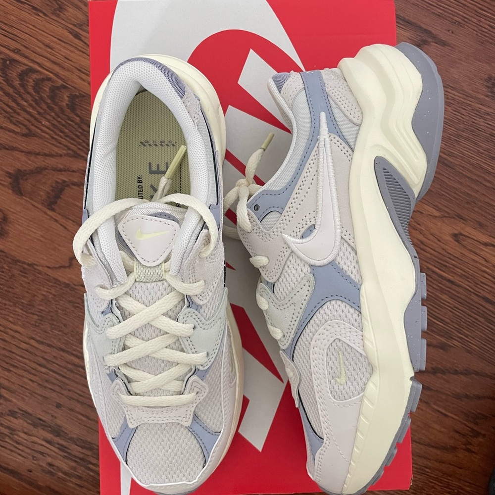 *NWT* Nike AL8 Women’s Sneakers Size 6 Phantom / Light Bone - Athletic Shoes